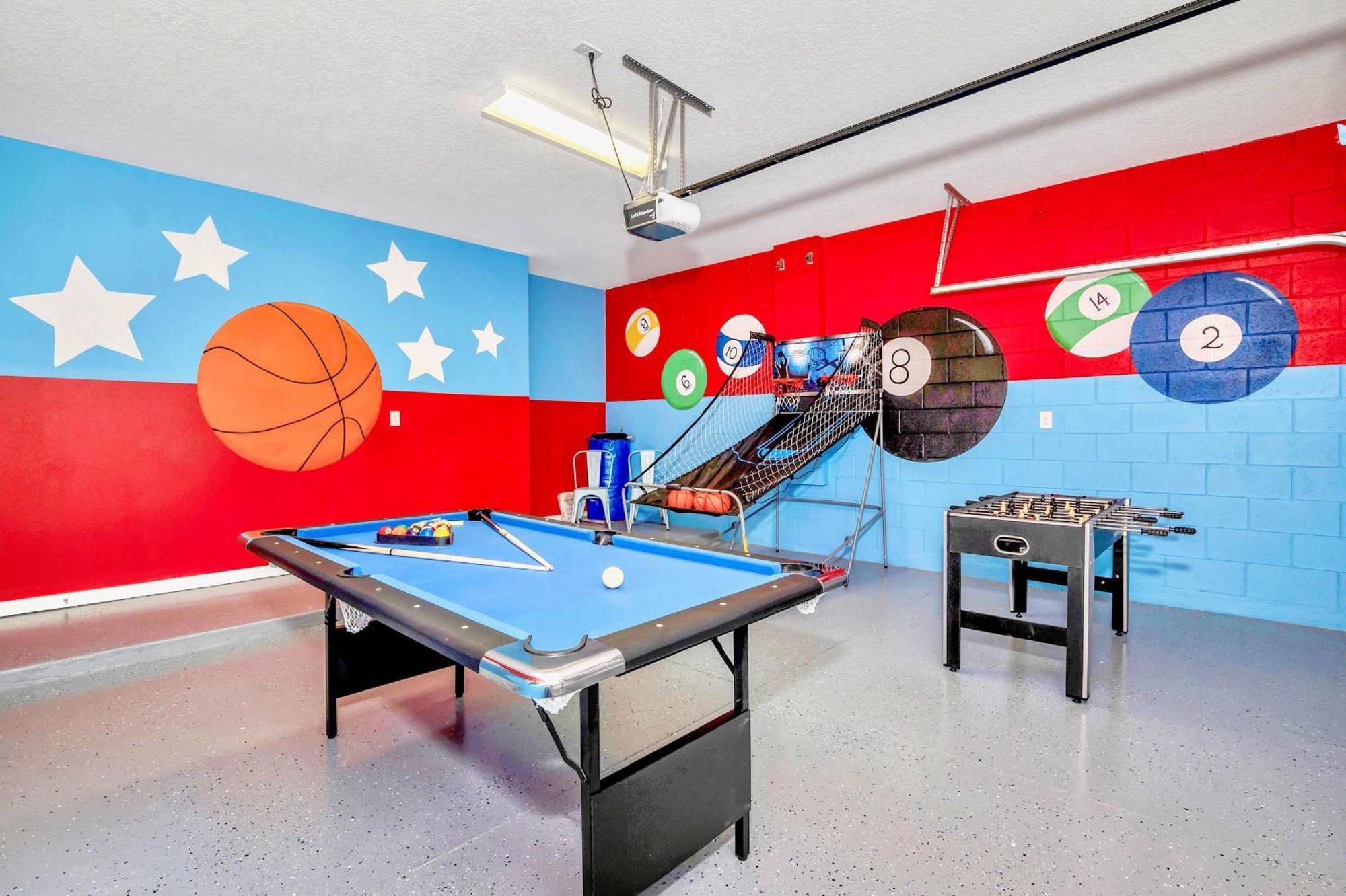 8br Family With Private Pool & Theatre